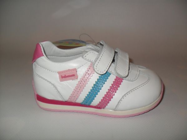 Кросівки (354-510)