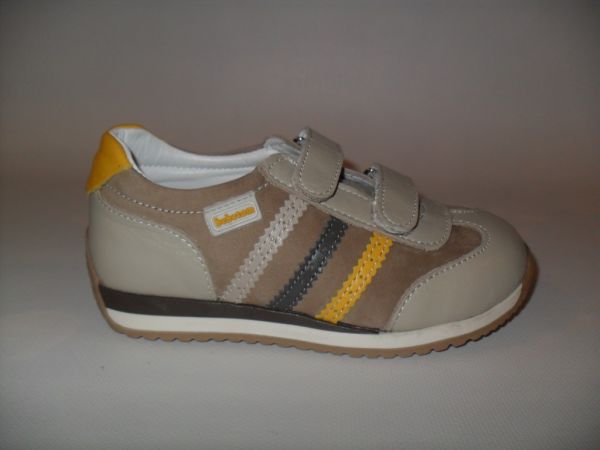 Кросівки (104-747)