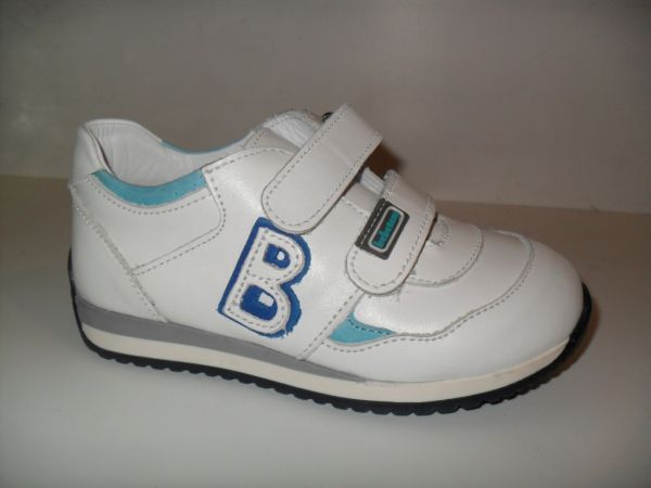 Кросівки (108-438)