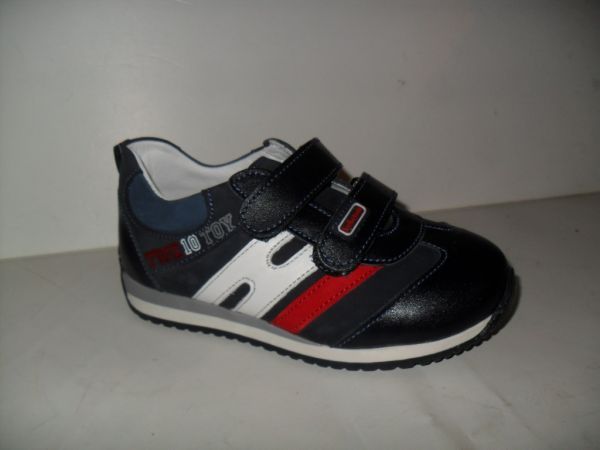 Кросівки (111-413)