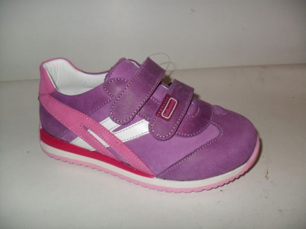 Кросівки (112-682)