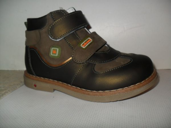 Напівчоботи каблук (064-789)