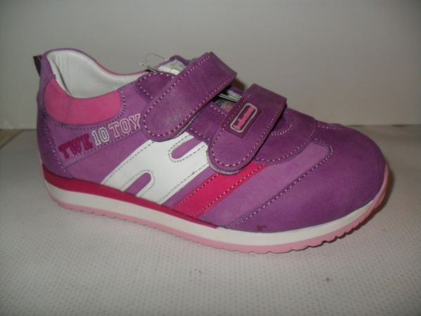 Кросівки (111-682)