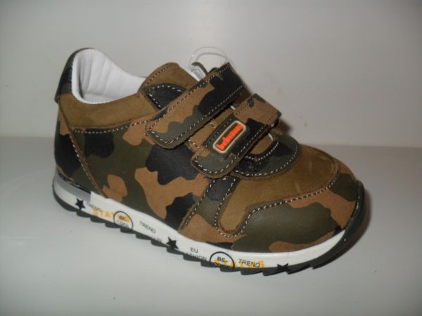 Кросівки (43-130)