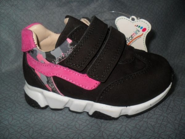 Кросівки (1215-28)